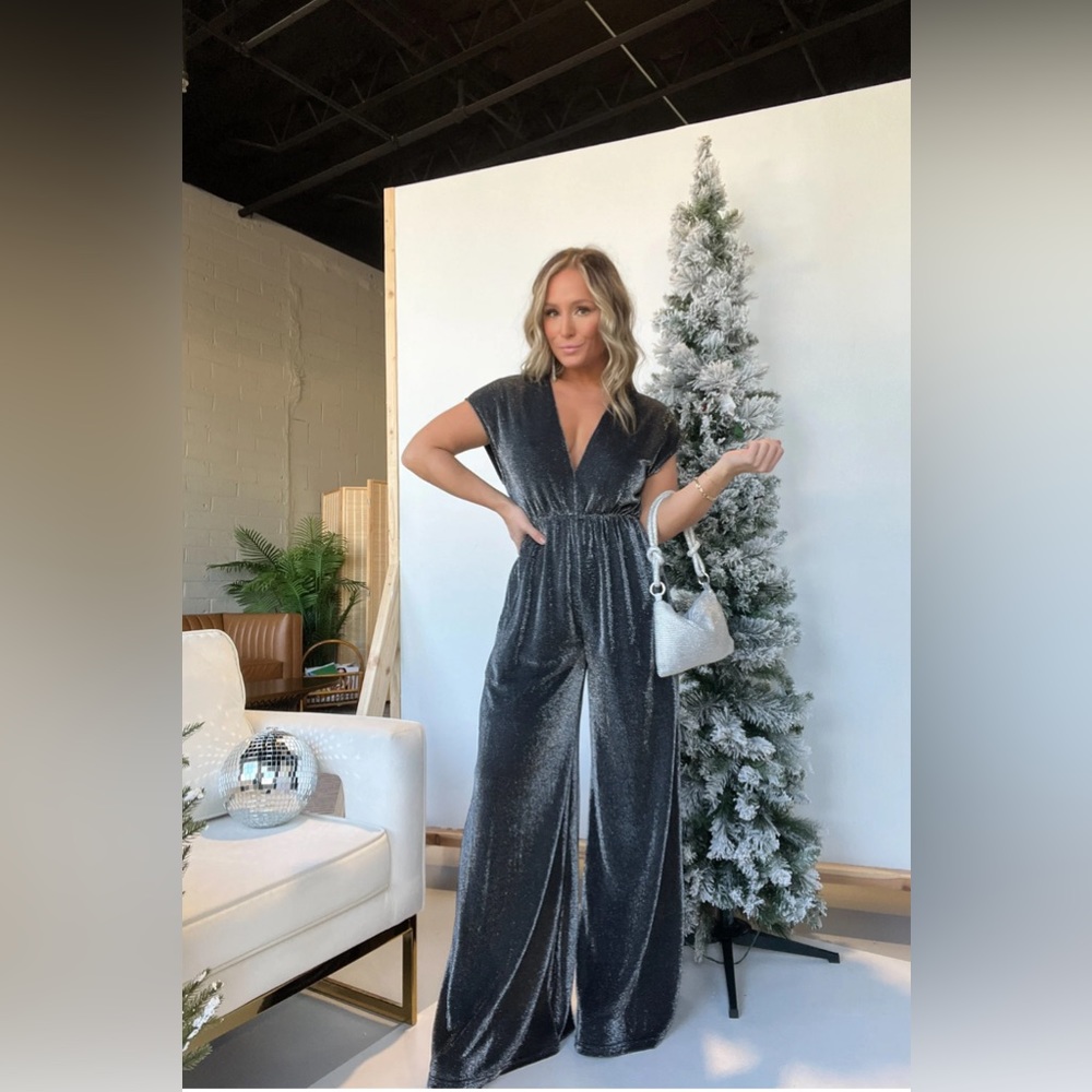 Chic By Ally B - Carols Shimmering Jumpsuit NWT size small